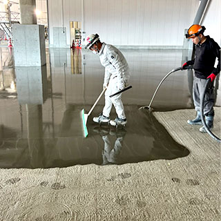 セルフレベリング剤流し込み